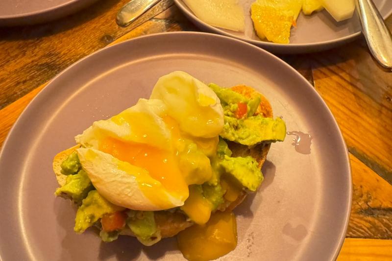 絶品アボカドトースト