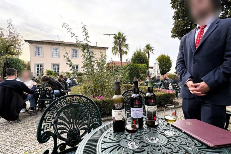 素敵な庭園でテイラーズのポルトワインを試飲！