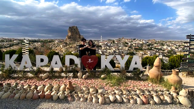 観光中に私たちの写真も撮ってくださいました！