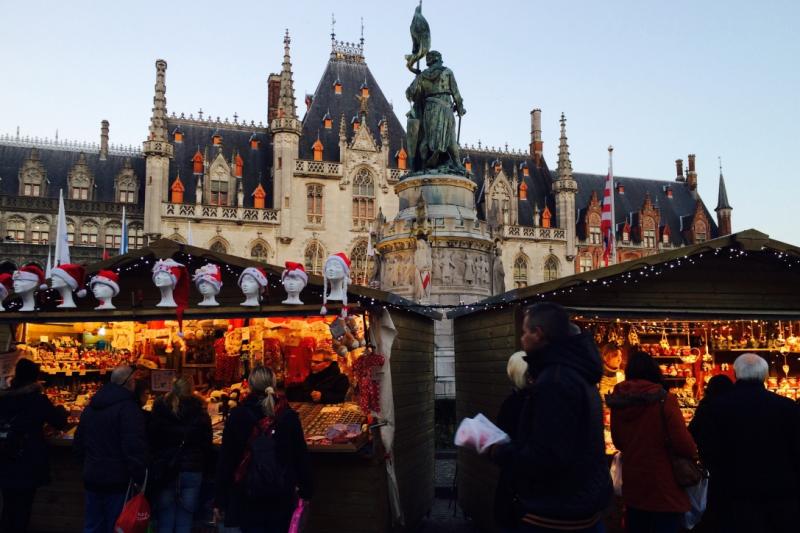 ブルージュのクリスマスマーケット