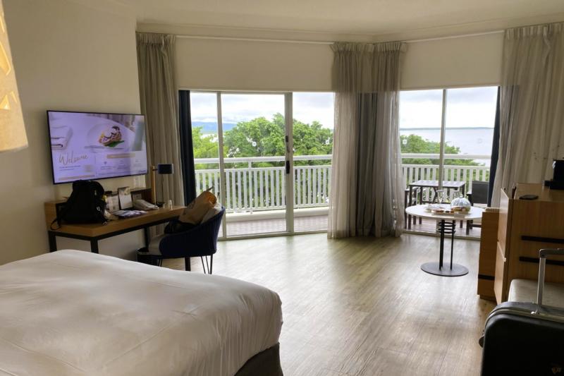 シャングリ・ラ ザ・マリーナ ケアンズのデラックスシービュールーム