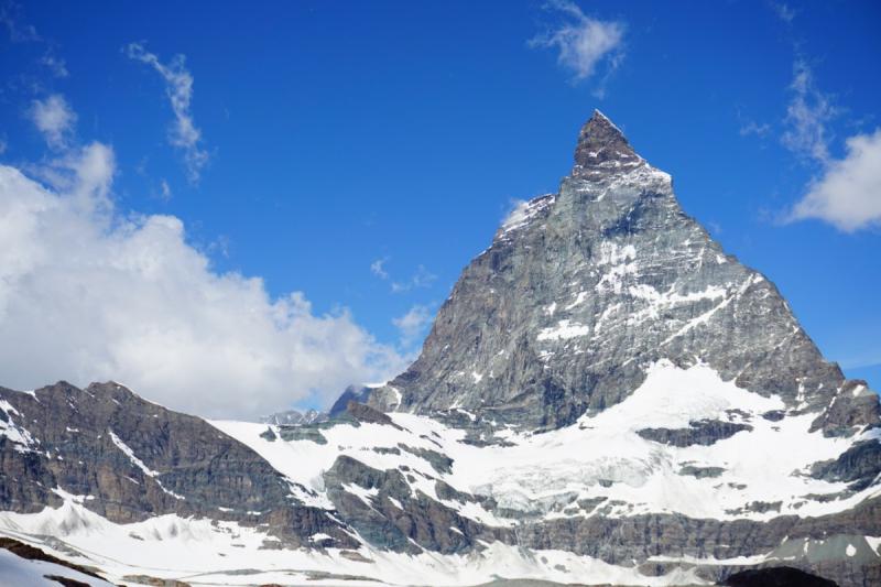 トロッケナーシュテークから眺めるスイスの名峰 マッターホルン