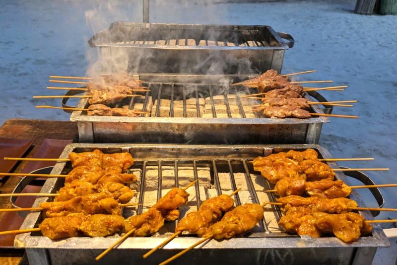 本格的な石焼きの焼き鳥でした