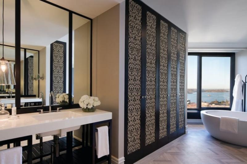 １BR シティ ロイヤルスイート