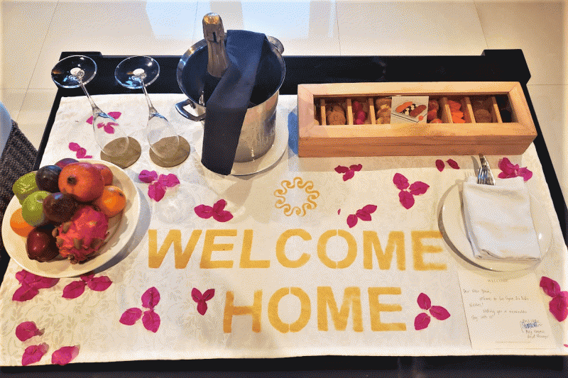 「WELCOME HOME」のデコレーション