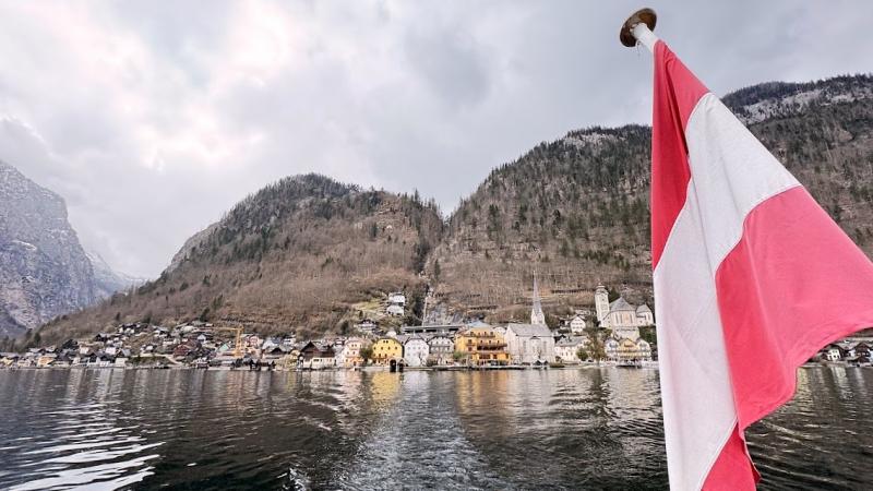 ボートの外のデッキからの景色です