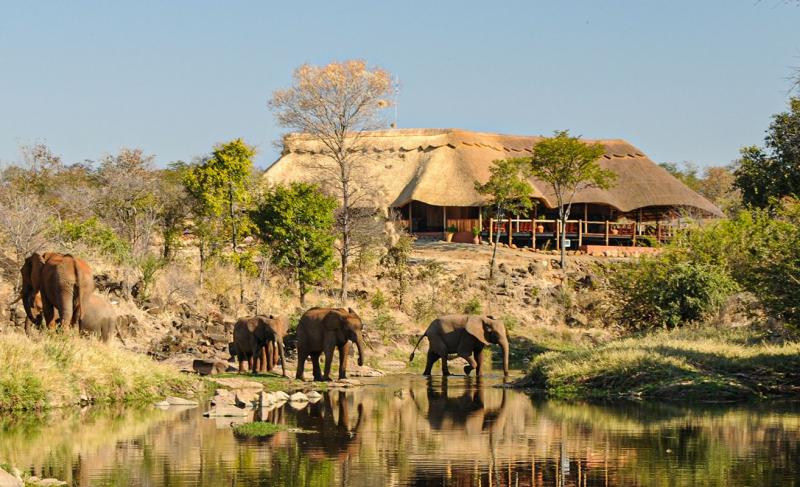 ザ ワロー ロッジ