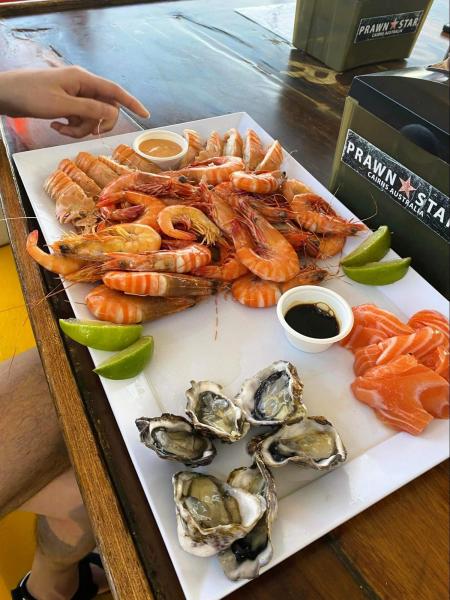 Prawn Starでいただいたエビとカキ