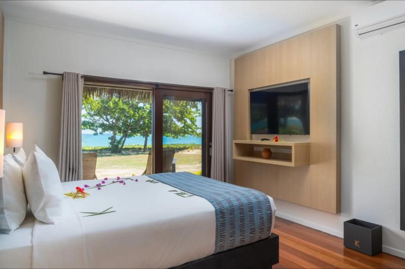 ビーチフロントブレ