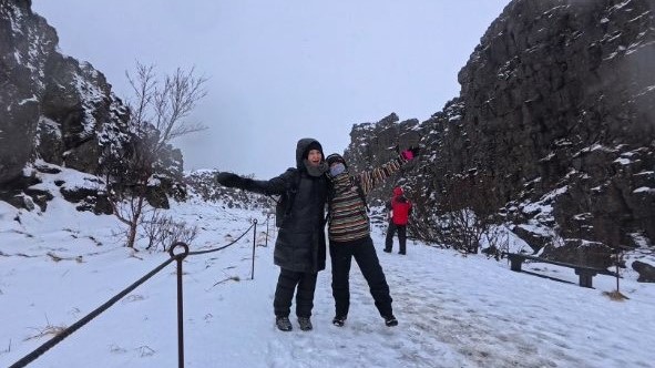 アイスランドのゴールデンサークルツアーにて（地球の割れ目）