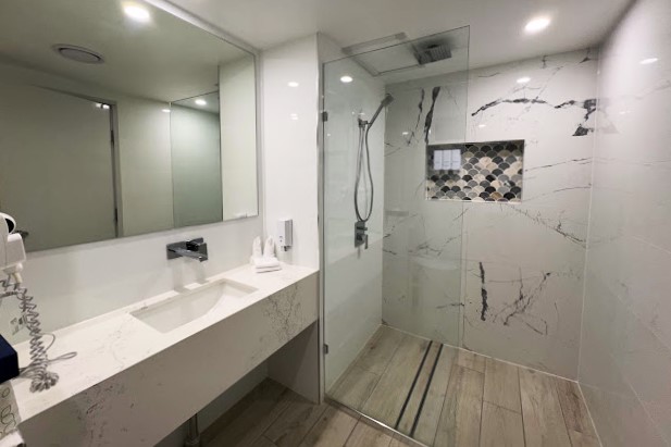 バスルーム。お部屋によってレイアウトが変わります