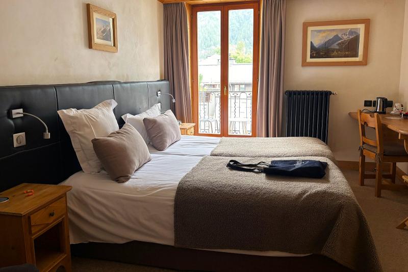 落ち着いた雰囲気の内装