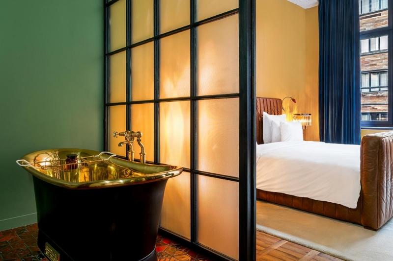 アビエーター スイート