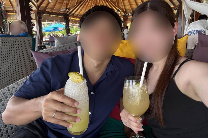 毎日2回は絶対に利用したバー「サラ」。お昼も夜も雰囲気が変わって楽しいです！