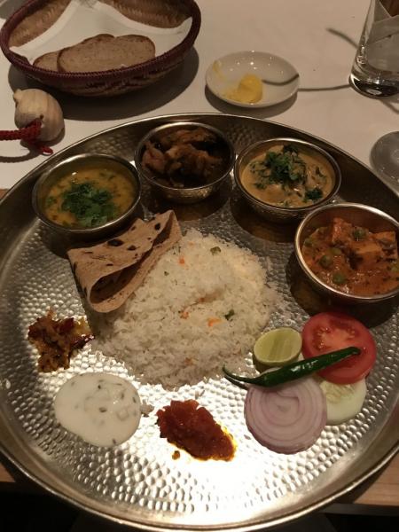 こちらのインド料理は味見をさせてもらいました