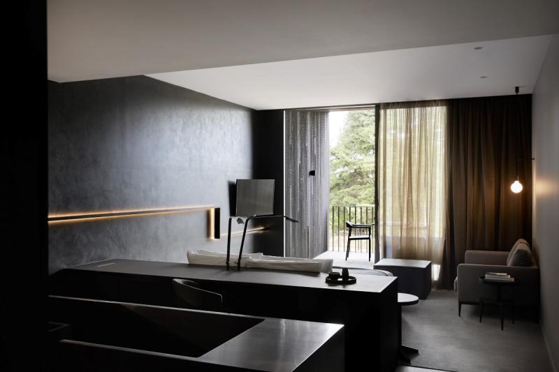Terrace with Bath