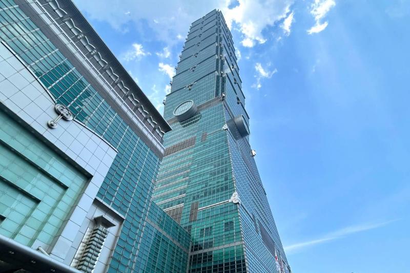 台北では「台北101」にも行きました。竹をモチーフに作られており、中はショッピングモールになっています