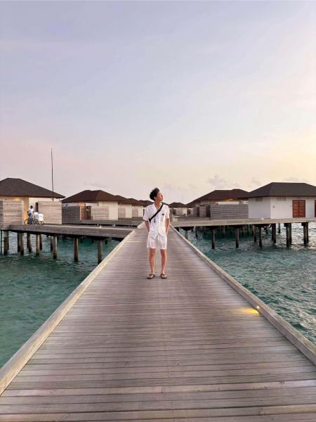 タイミングが合えばバトラーさんがカートに乗せてくれました。移動は基本歩きでした！