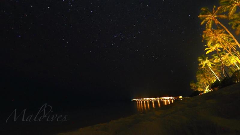 別のアングルからの星空。この景色を撮影できてよかったです