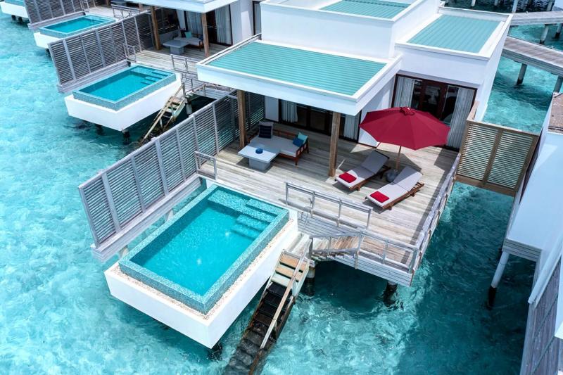 プール付きラグーンヴィラ