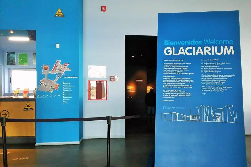 アイスミュージアム「グレイシアリウム GLACIARIUM」。パタゴニア氷河を中心に、世界の氷河を解説する科学館のような博物館