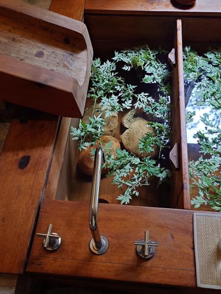 ホットストーンバス