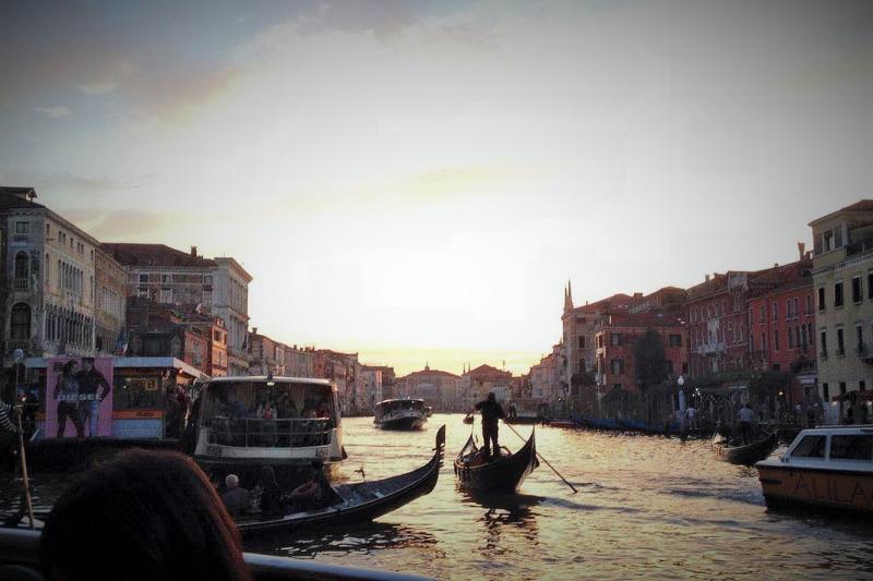 ベネチアのグランドカナル（大運河）を見ながら