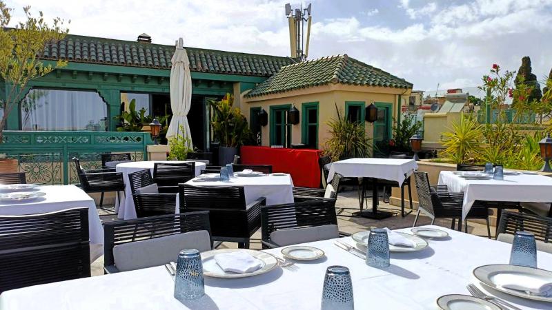 屋上テラスエリア