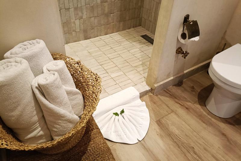 シャワールーム。浴槽はありませんが明るく使いやすい