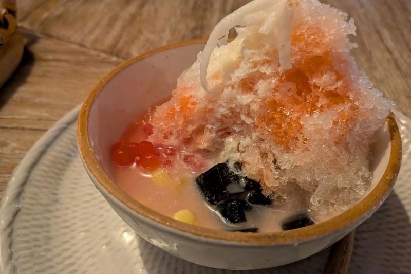 インドネシアの代表的なかき氷「エス チャンプル」