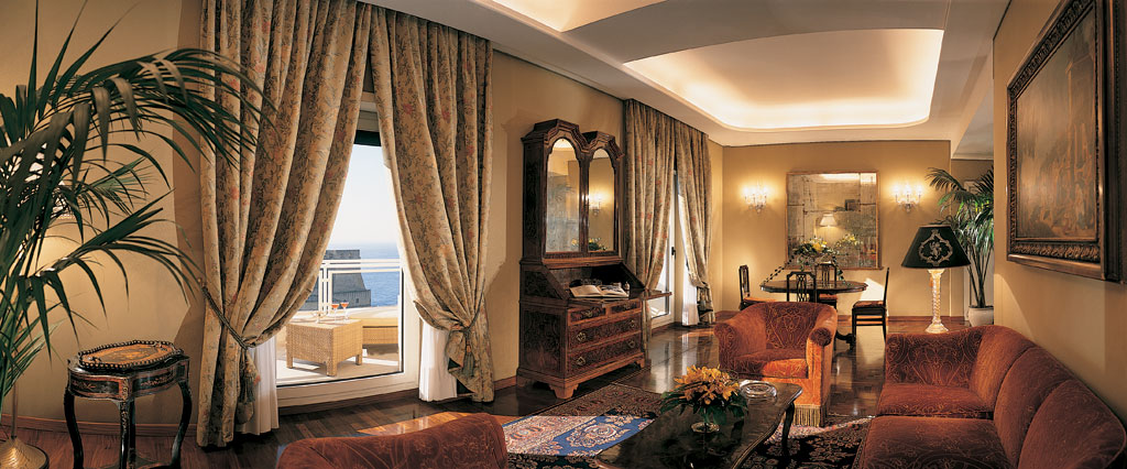Napoli HOTEL|ナポリ ホテル