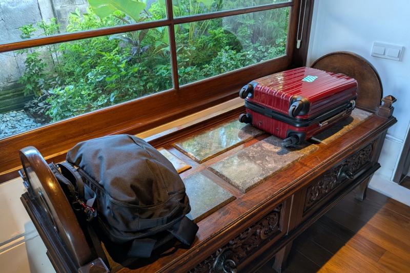 小さめのスーツケースなら2つ広げられそう