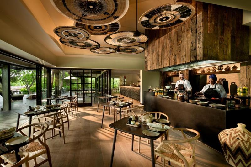 インタラクティブキッチン