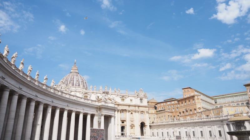 バチカン市国のサン・ピエトロ寺院（イタリア）