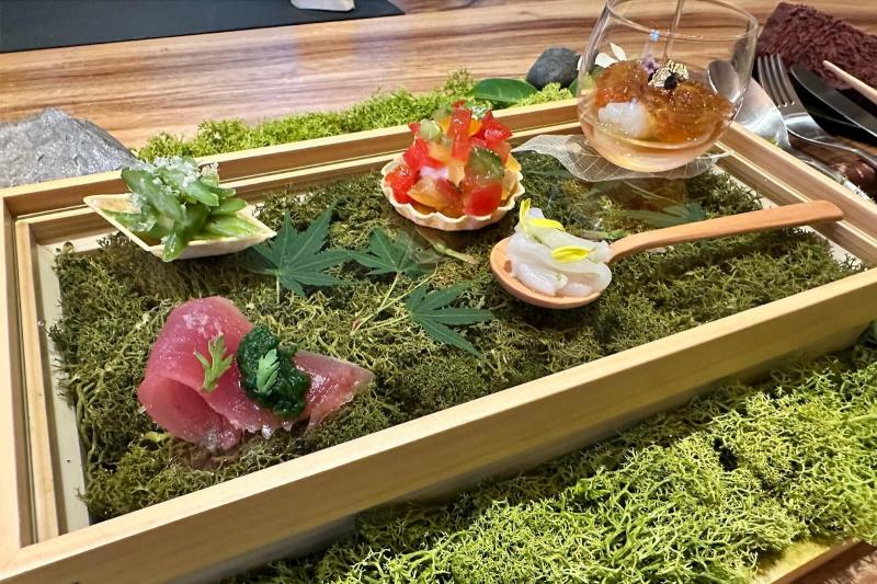 料理名「箱庭」。私のお気に入りはインゲン！