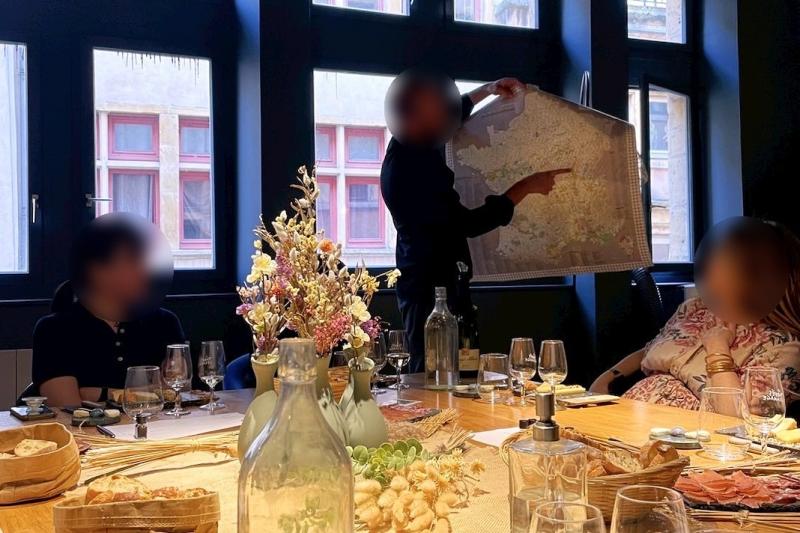 フランス国内のチーズについてお話しをうかがってから…