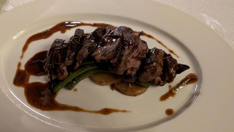 ラム肉のステーキ