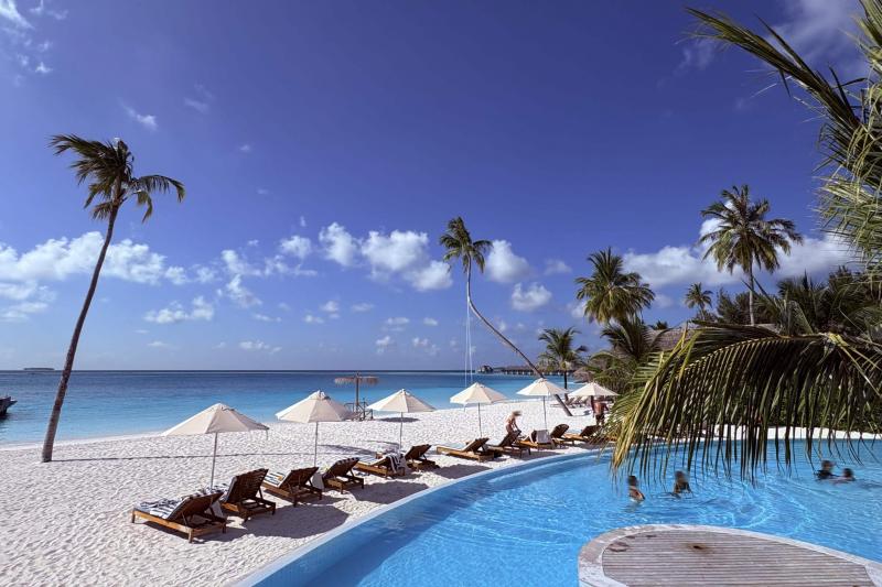 ケミストリーバーのプールとビーチ