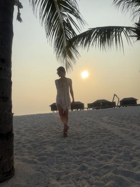 ビーチでのサンセットタイム 