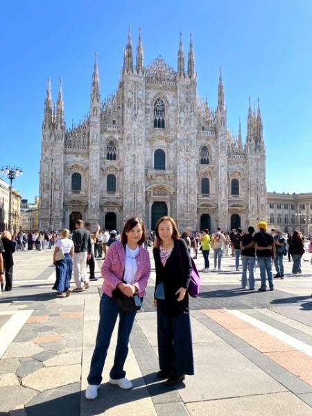 旅の始まり！ ミラノのドゥオーモ広場