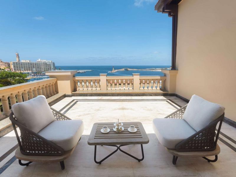 サラムレクパレスロイヤルスイート