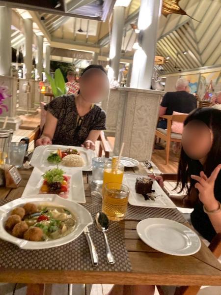 最後の日の夕食は、モルディブ料理のレストランKaageで