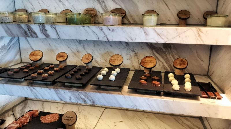 どのチョコレートも絶品。お気に入りはパッションフルーツ味！
