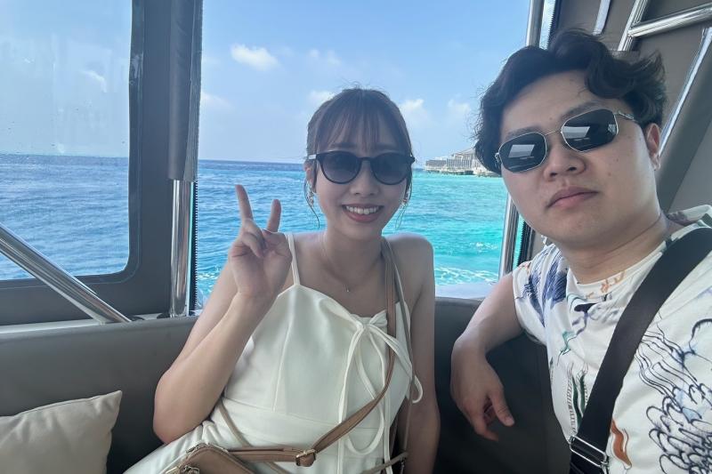 クダドゥからフラワリに移動する時は、スピードボートです