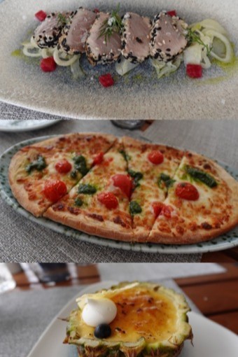 メインプール近くでの3コースランチ