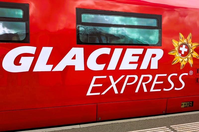 グレッシャー エクスプレス