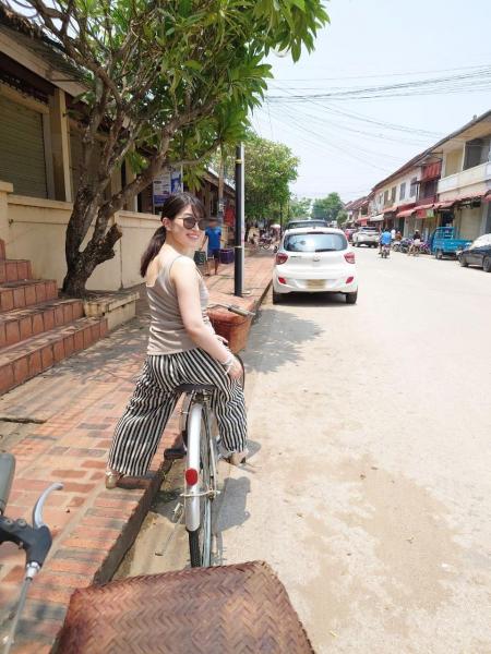 アマンの自転車でルアンパバーンの街散策♪ 乗るだけで気分が上がるかわいい愛車でした！