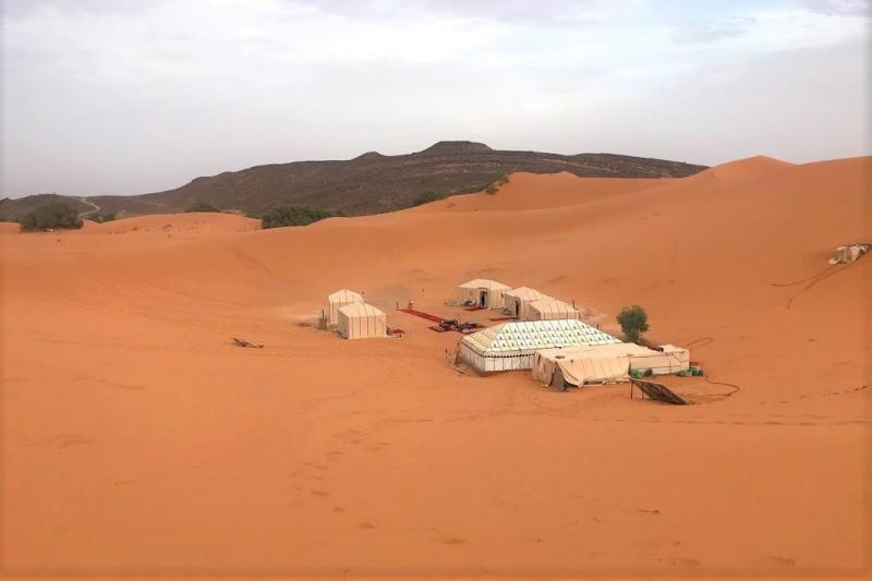 メルズーガ ラグジュアリー デザート キャンプは、サハラ砂漠の真ん中で快適に滞在できるという、何とも非日常的な体験ができる場所です！