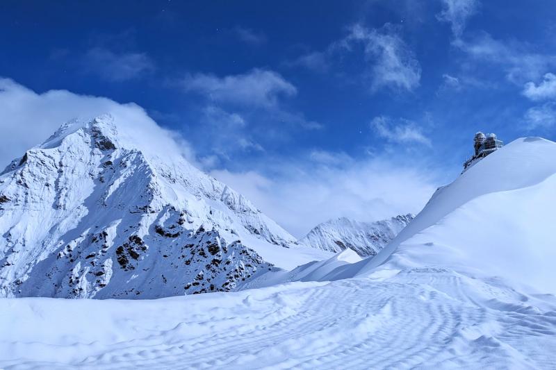 先ほど上ったスフィンクス展望台とメンヒ山