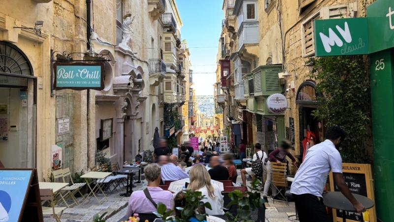 坂道にもテラス！ バレッタの街